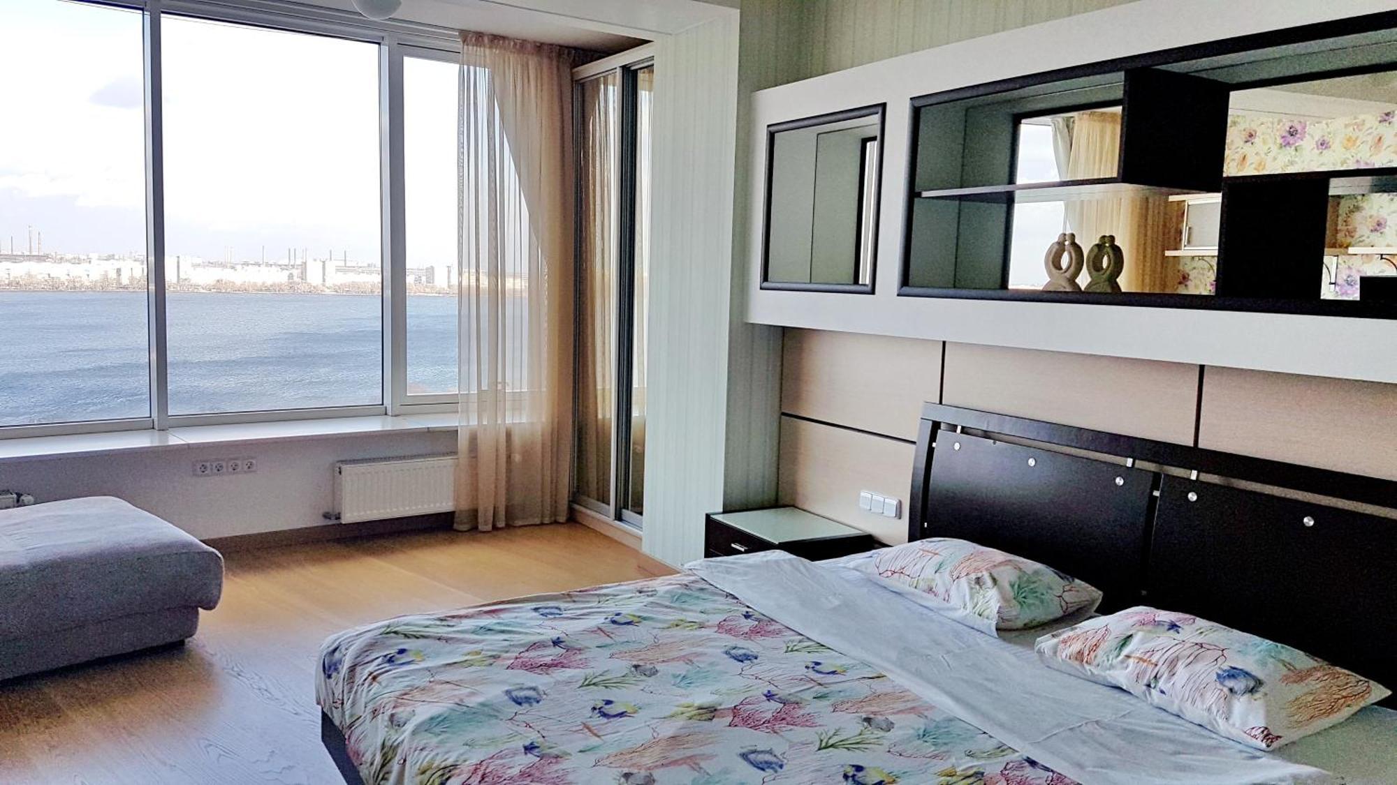 Most City Apart-Hotel Днепър Стая снимка