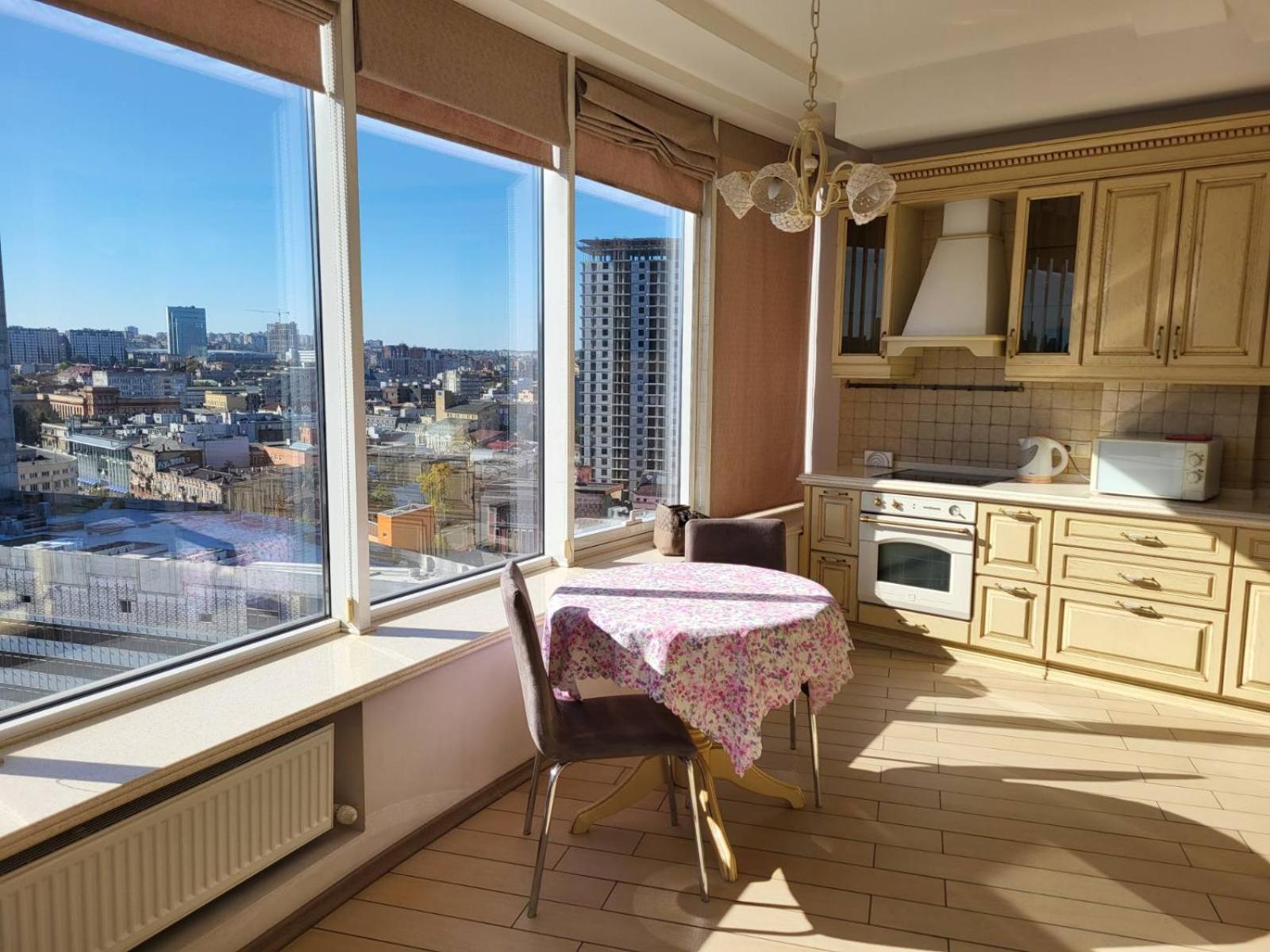 Most City Apart-Hotel Днепър Екстериор снимка
